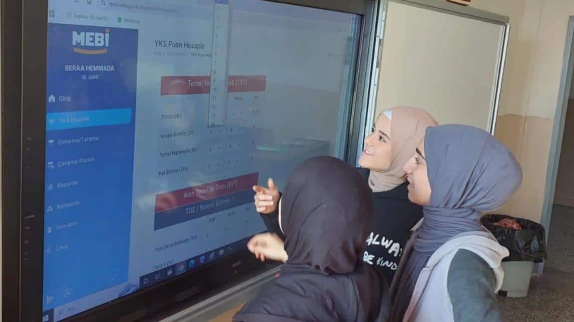 Okulumuzda MEBİ Bireysel Öğrenme Platformu hakkında lise öğrencilerimize  bilgi verildi